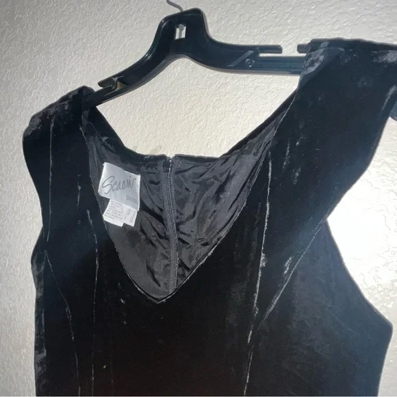 Arnold Scaasi Sheath Side Slit Velvet Silk Dress - Picture 4 of 7